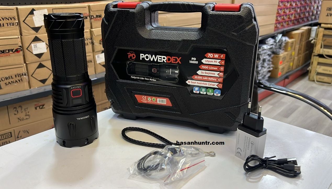 powerdex Pd-15000 Profesyonel Büyük Avcı Feneri 70w 7000 Lümen Zoomlu