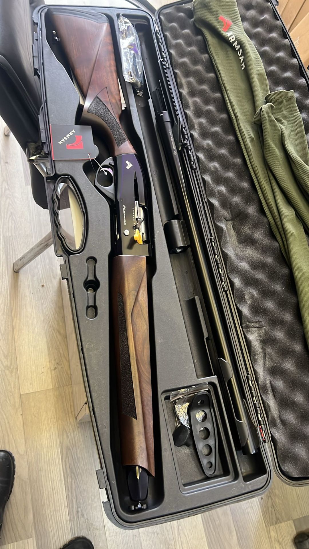 Armsan Phenoma Aura W Cantilever Slug Otomatik Av Tüfeği.