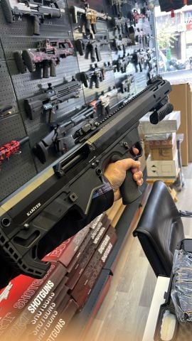 KARİYER ARMS BULBUP POMPALI 12 CALİBRE ÖZEL AV TÜFEĞİ